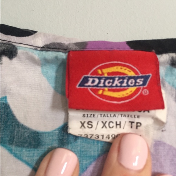 Dickies Scrub Top - Picture 2 of 2